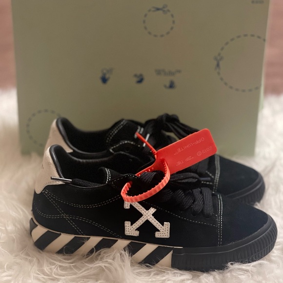 Off white Low Vulcanized - Picture 1 of 7